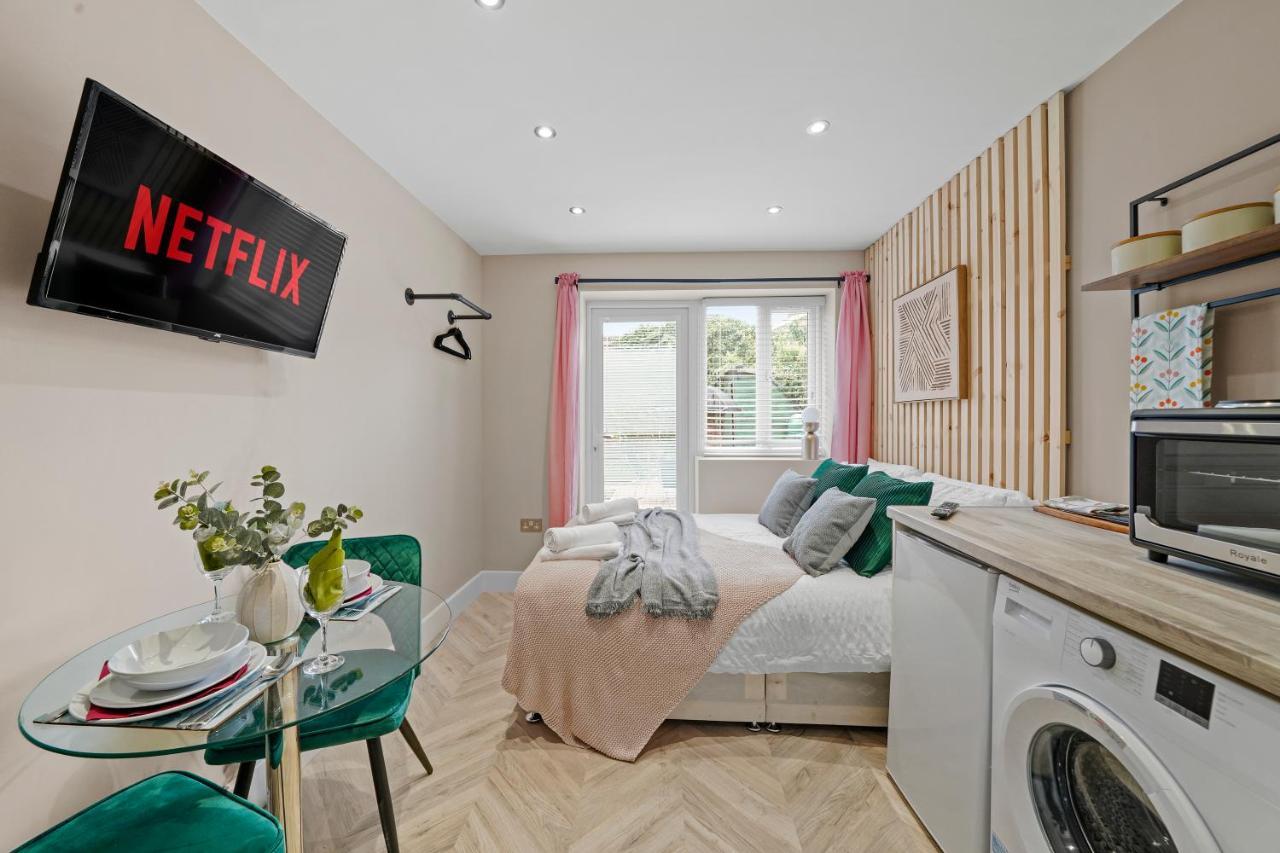 Cosy Heathrow Studios - Parking - Garden Londres Extérieur photo