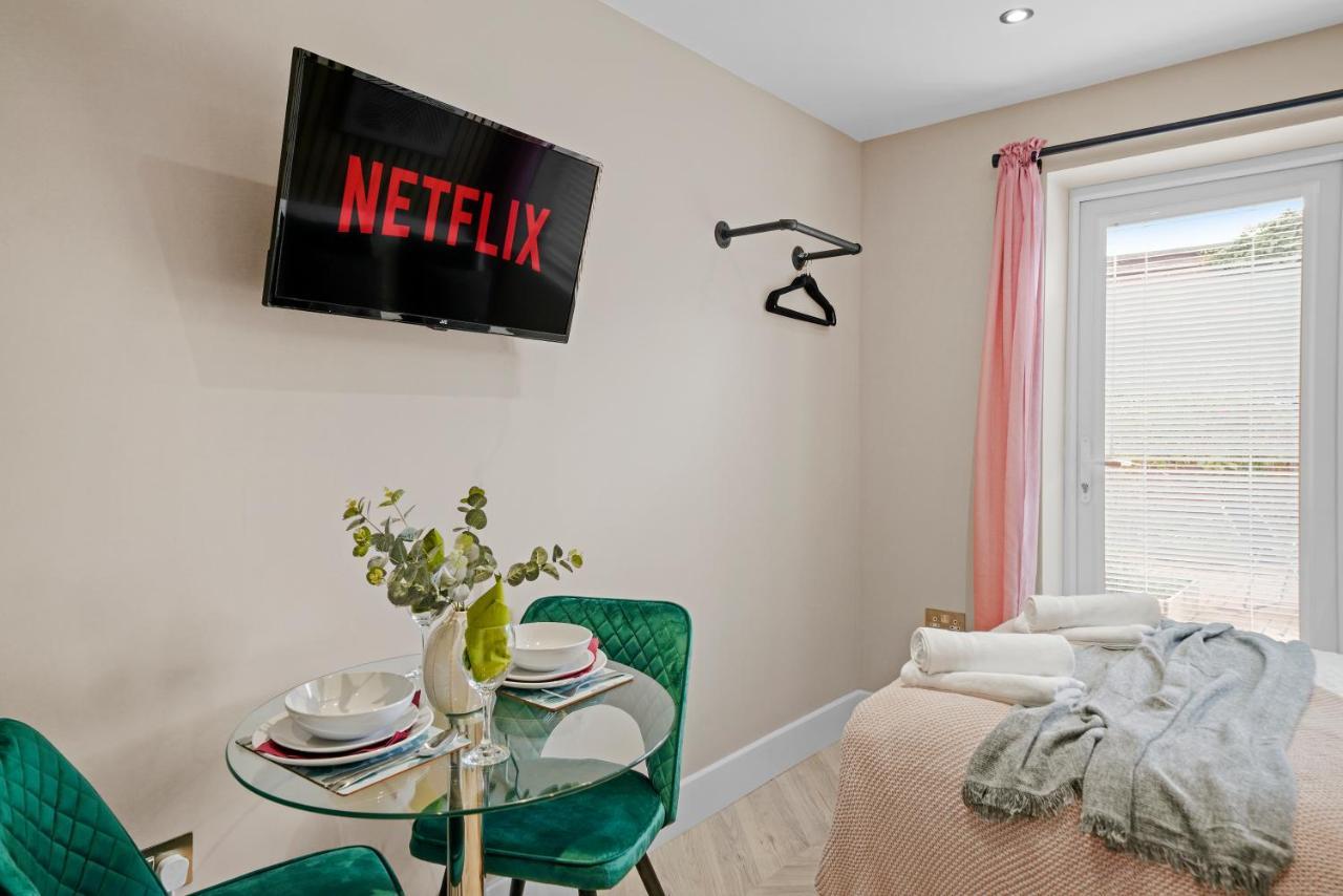 Cosy Heathrow Studios - Parking - Garden Londres Extérieur photo